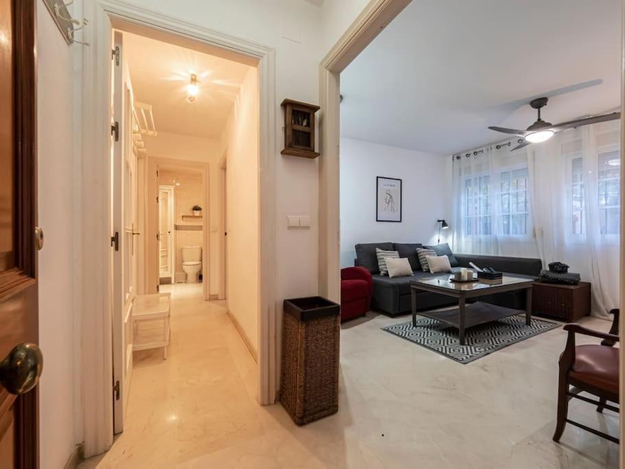 Tranquilo Y Bonito Apartamento A 10 Min Del Centro Málaga Exterior foto